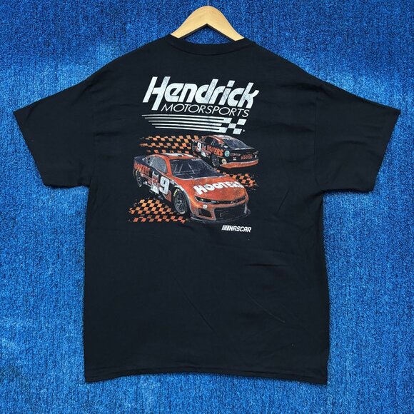 NASCAR x Hooters Hendrick Motorsports Hooters Racing Tee L - Picture 1 of 4